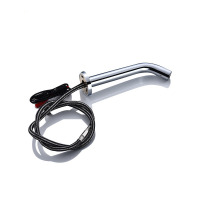 Faucet automatic hot and cold water temperature adjustment