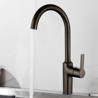 Telescopic silica gel universal sink faucet
